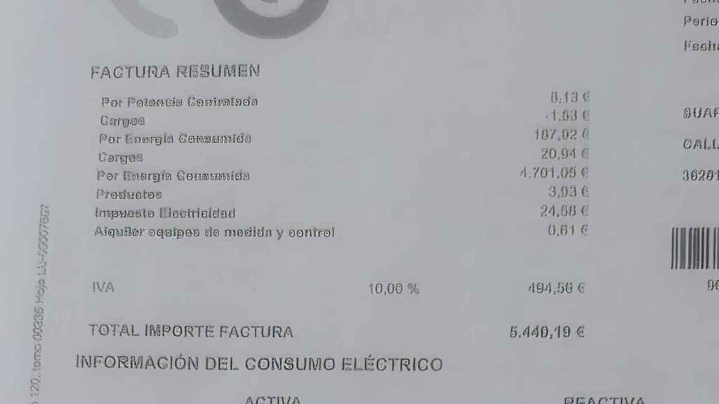 Factura de la viguesa Ángeles Suárez.