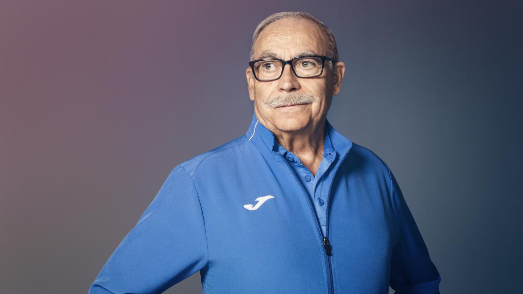 Una imagen de Fructuoso López con una sudadera de Joma, la marca que fundó en 1965.