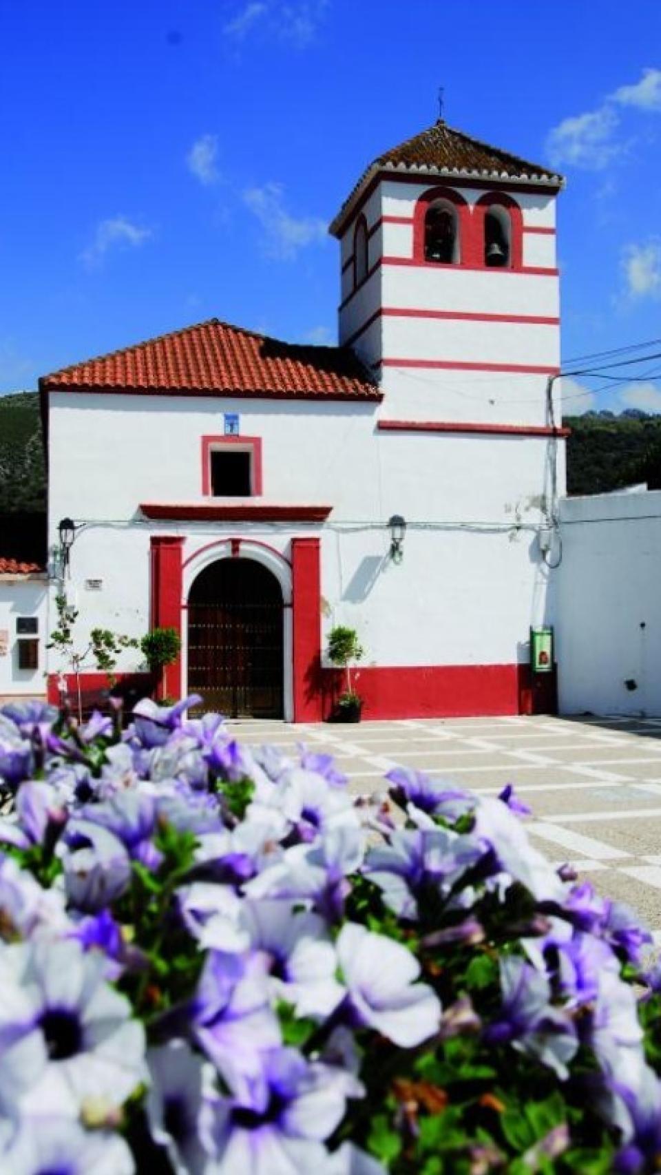 La iglesia de Santa Catalina en Júzcar.