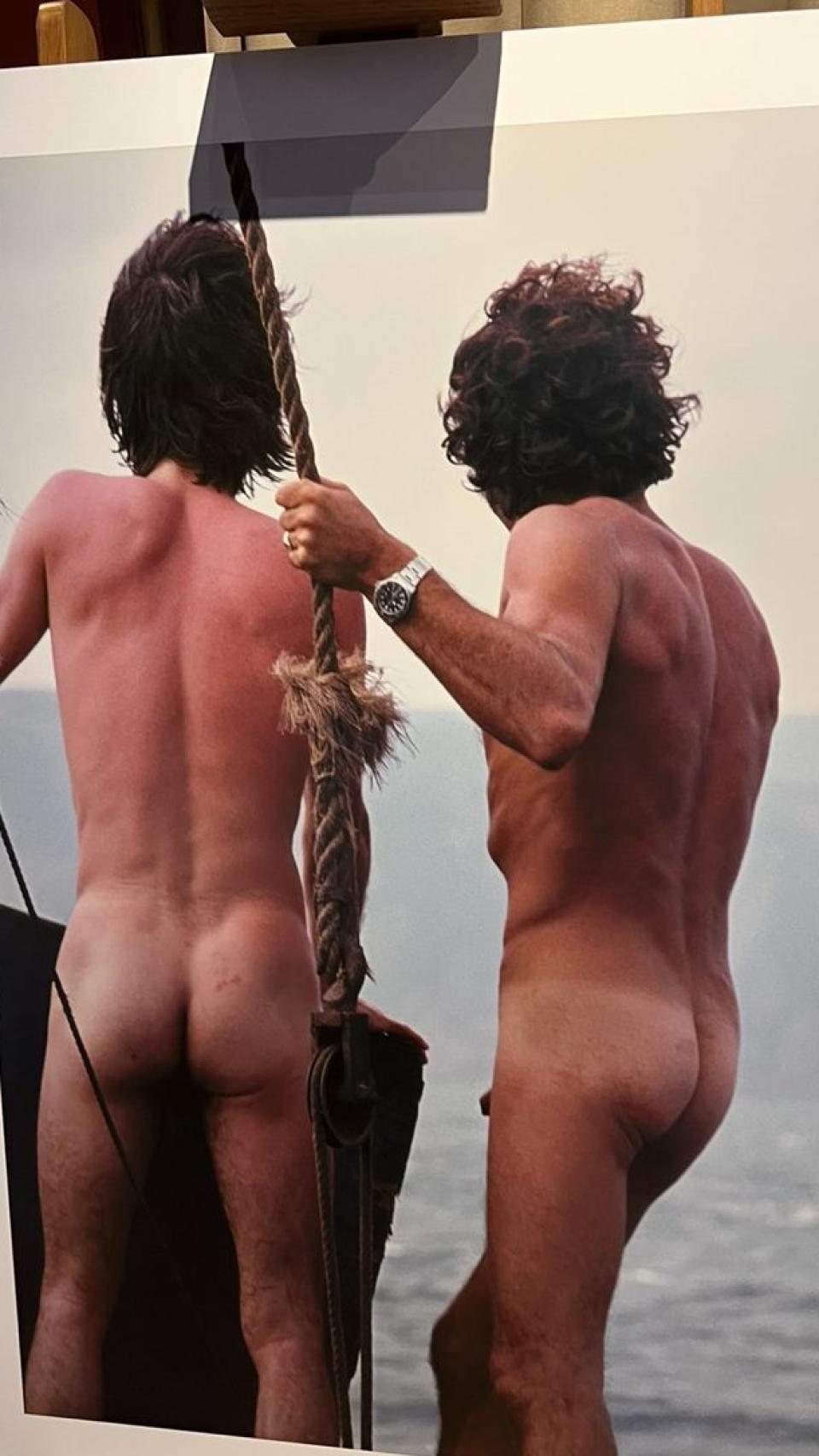 El culo de Bofill, a la izquierda, la postal mas demanda.