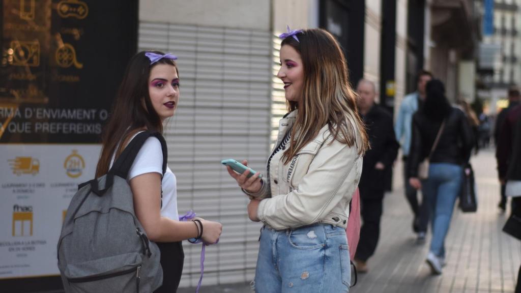La adolescencia es una etapa de la vida donde el reconocimiento 'entre iguales' y la pertenencia al grupo juegan un papel determinante, según la psicología.