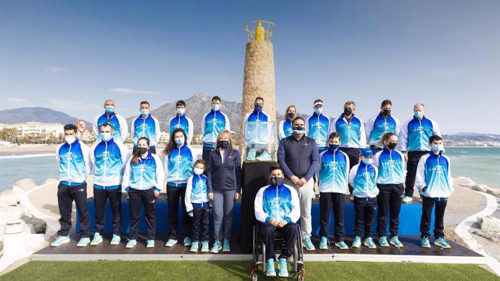 Marbella se promocionará como destino asociado a la práctica deportiva con unas zapatillas con el nombre de la ciudad..