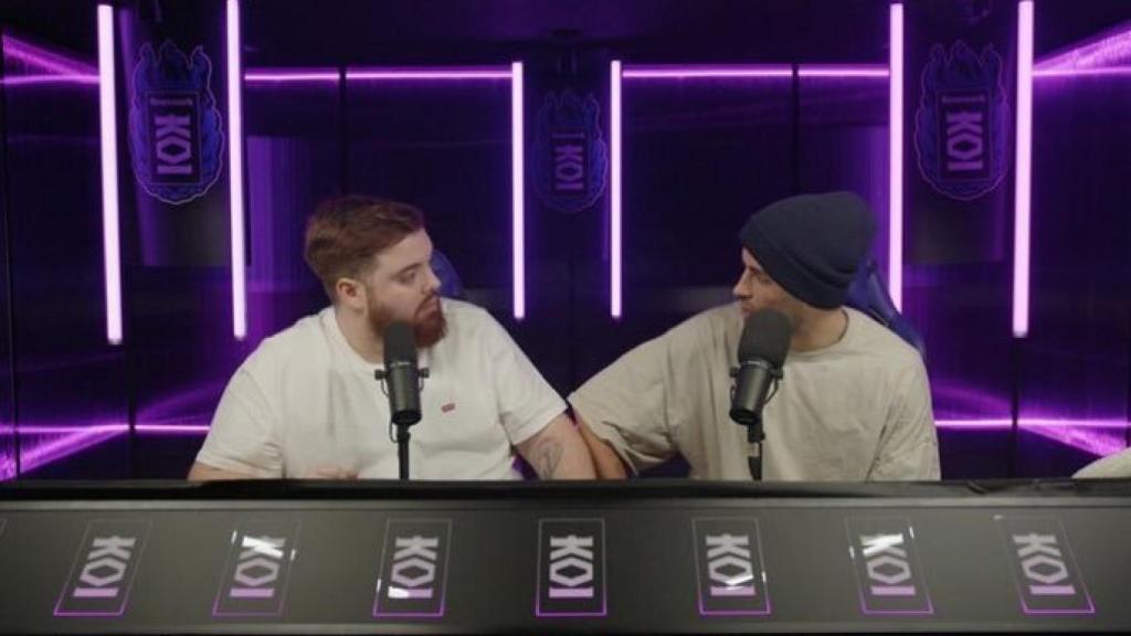 Ibai Llanos y Gerard Piqué en una charla