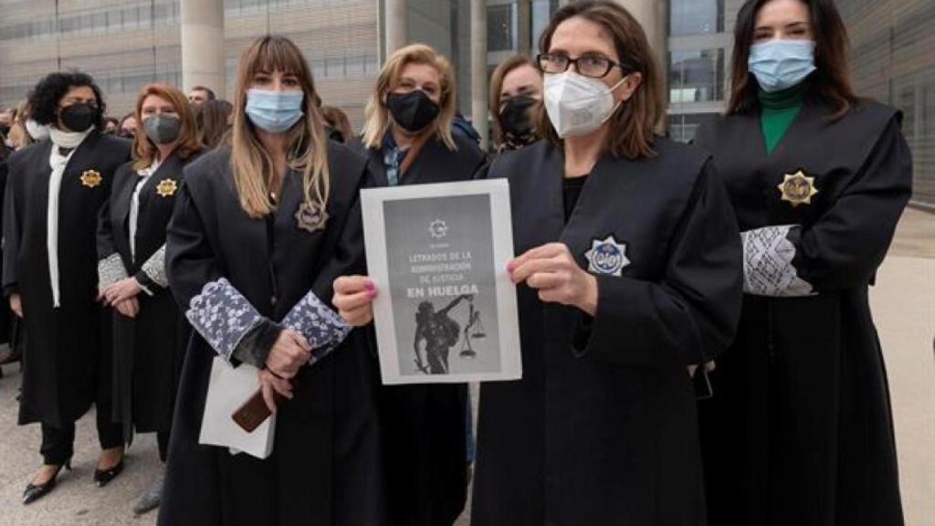 Huelga de letrados de la Administración de Justicia en Murcia, el pasado 26.