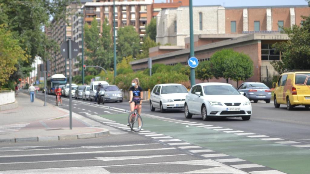 Carril bici en Isabel la Católica