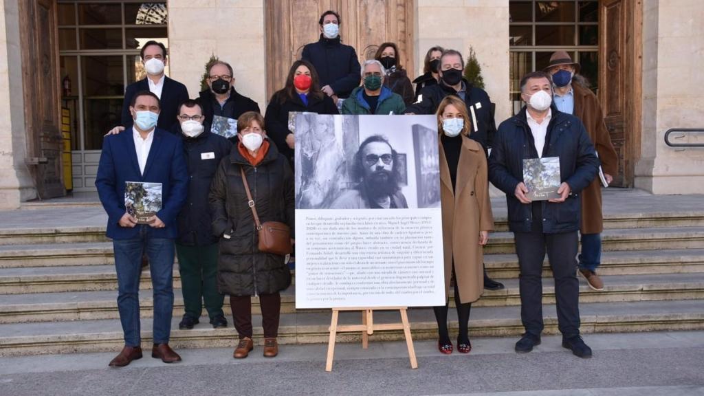 Junta, Diputación y Ayuntamiento de Cuenca junto con la RACAL rinden homenaje al artista Miguel Ángel Moset. Foto: Diputación de Cuenca