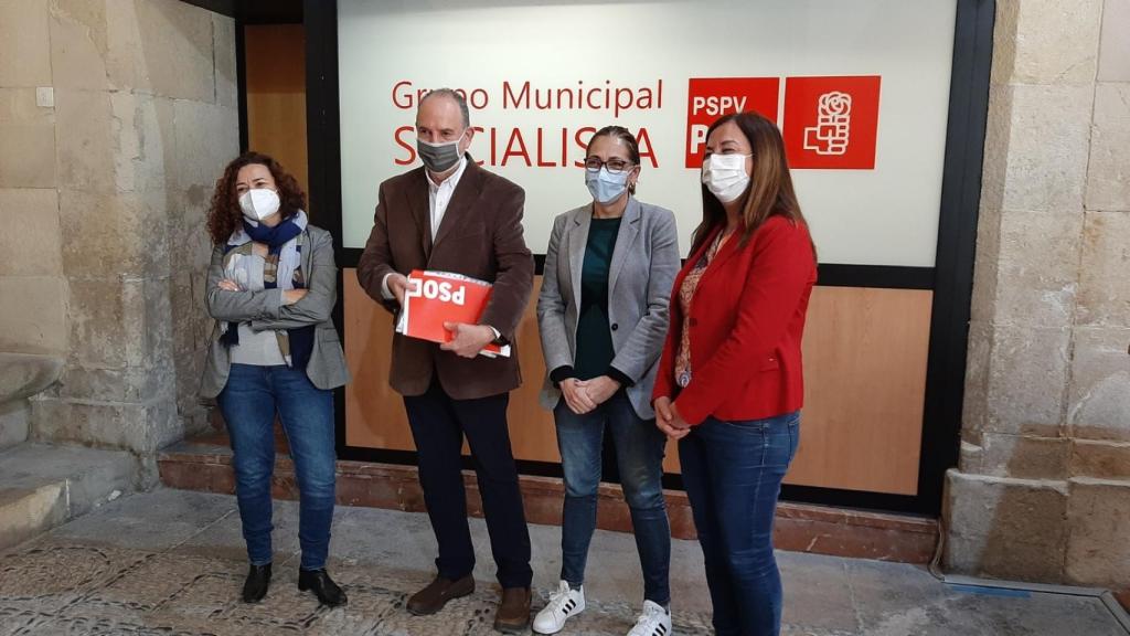 Miguel Millana en la presentación de la enmienda.
