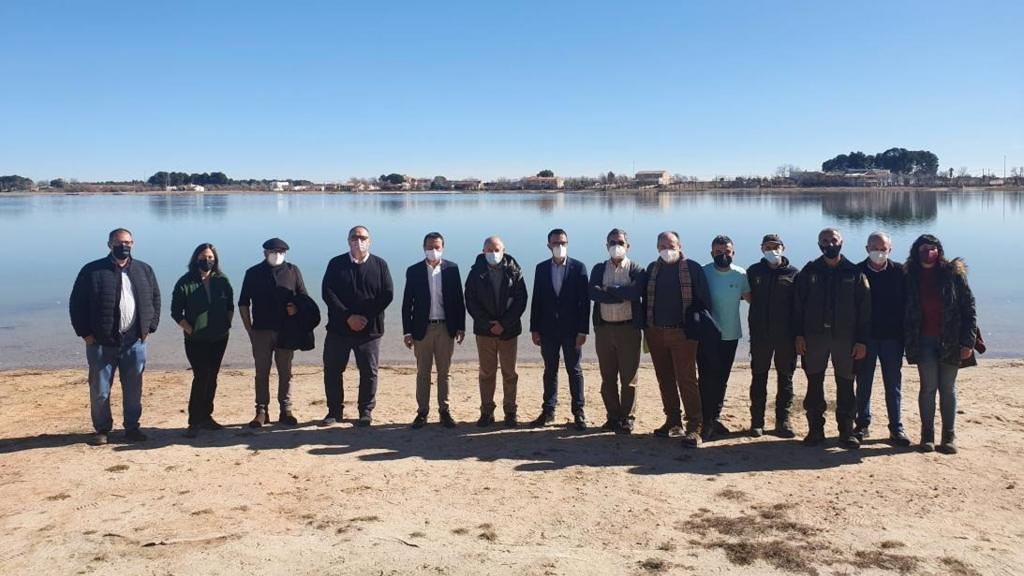 Visita a las lagunas de Villafranca de los Caballeros del Gobierno regional. Foto: JCCM