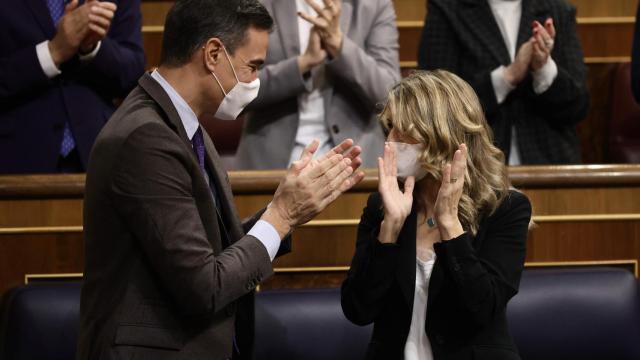 Pedro Sánchez y Yolanda Díaz, en el Congreso.