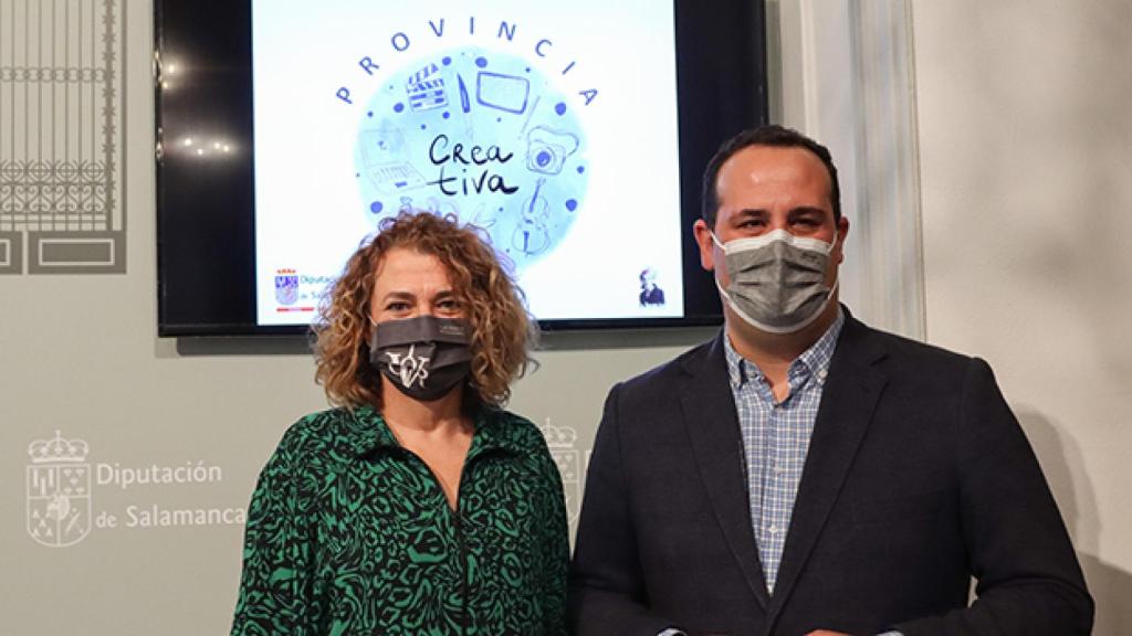 El diputado de Cultura, David Mingo, y la vicerrectora de Salud y Asuntos Sociales, Ana María Martín, esta mañana