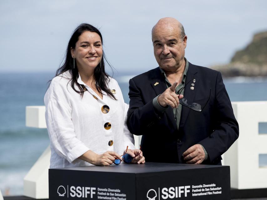 Resines junto a su actual esposa, Ana Pérez-Lorente.