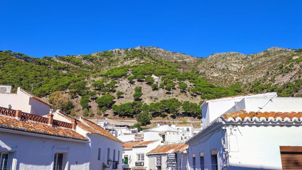 La ermita del Calvario de Mijas es la construcción más elevada del pueblo.
