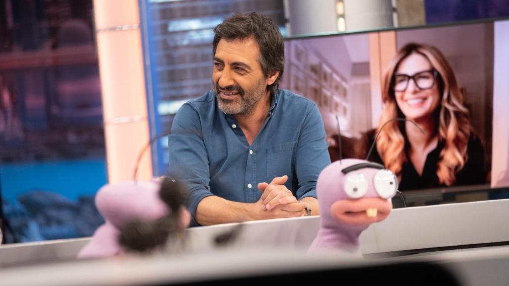 El escritor en el plató de El Hormiguero.