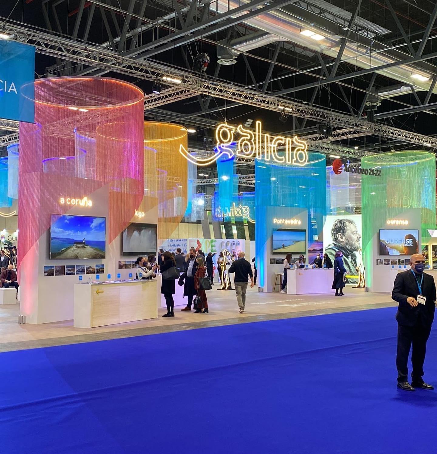 Puntos de información de las provincias en Fitur (Foto: Escenoset)