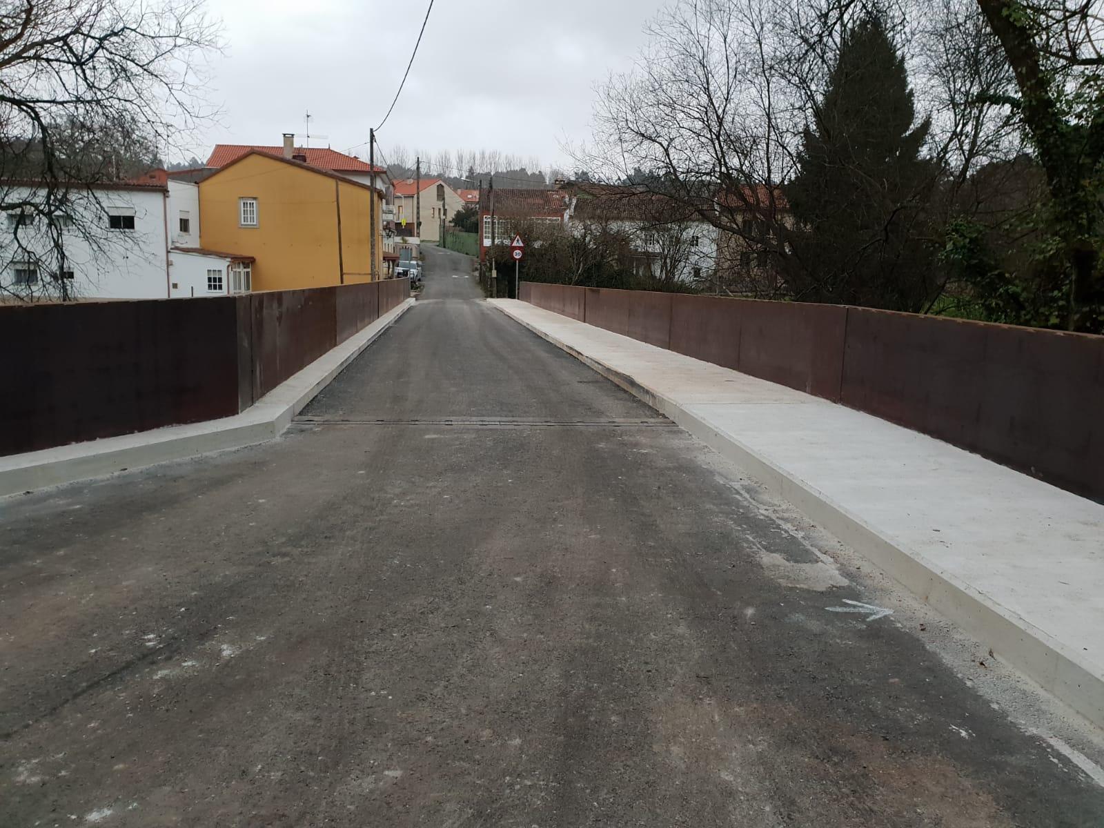 El nuevo aspecto del puente de Vidán (Concello de Santiago).