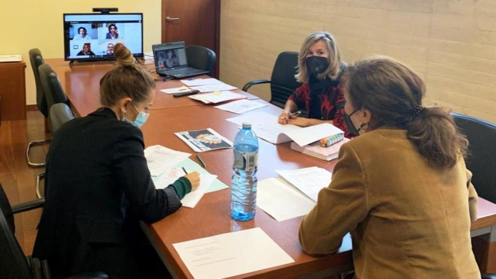 Reunión de trabajo en la dirección general de Inclusión Educativa y Programas.