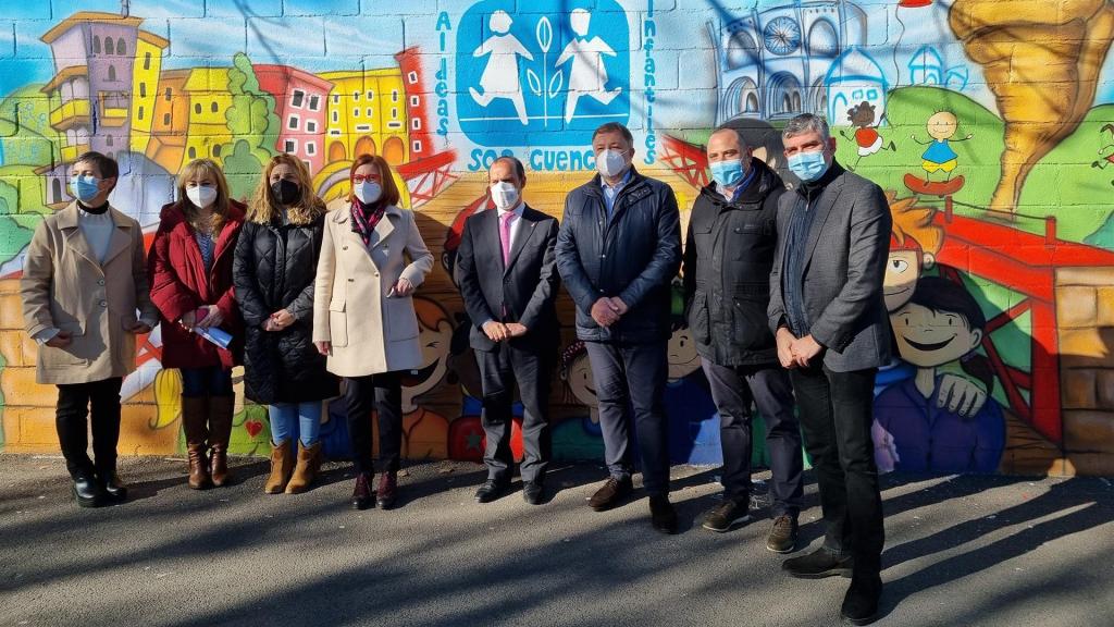 Pablo Bellido, presidente de las Cortes de Castilla-La Mancha visita a Aldeas Infantiles en Cuenca. Foto: Cortes de CLM