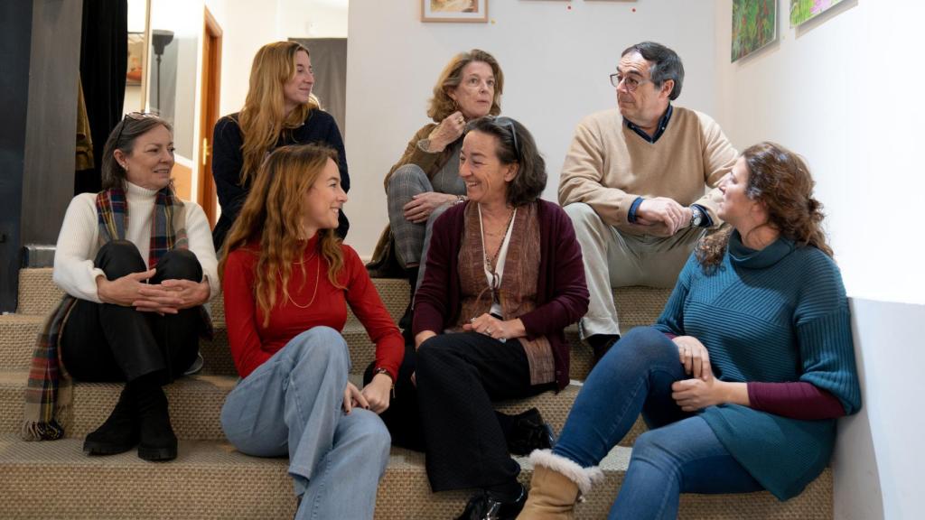 La familia Solís. De izquierda a derecha y de arriba a abajo: Matilde Avello Solís, Pilar Solís, Javier Solís, Matilde Solís, Inés Avello Solís, María José Solís e Isabel Sánchez-Bella Solís.