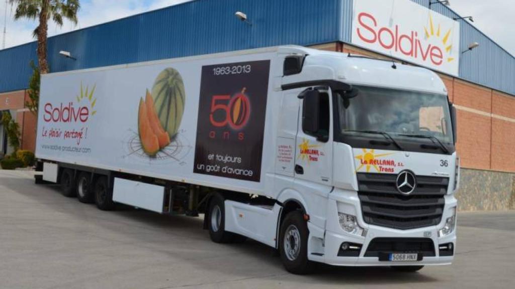 Un nuevo conflicto en el campo amenaza a Los Montesinos con perder su principal empresa