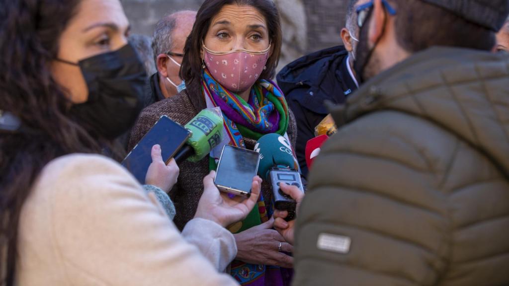 Un momento de la visita hoy en Ávila de la Ministra de Industria, Comercio y Turismo, Reyes Maroto