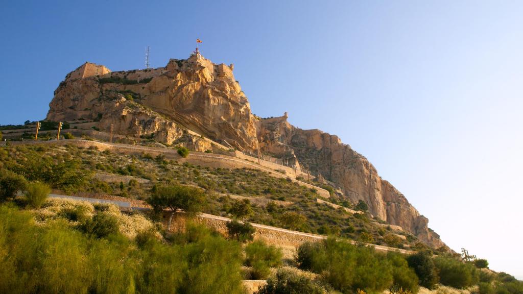 Castillo de Santa Bárbara en Alicante.