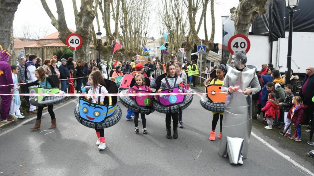 El ‘Entroido pequeno máis grande do mundo’ de Cambre (A Coruña).