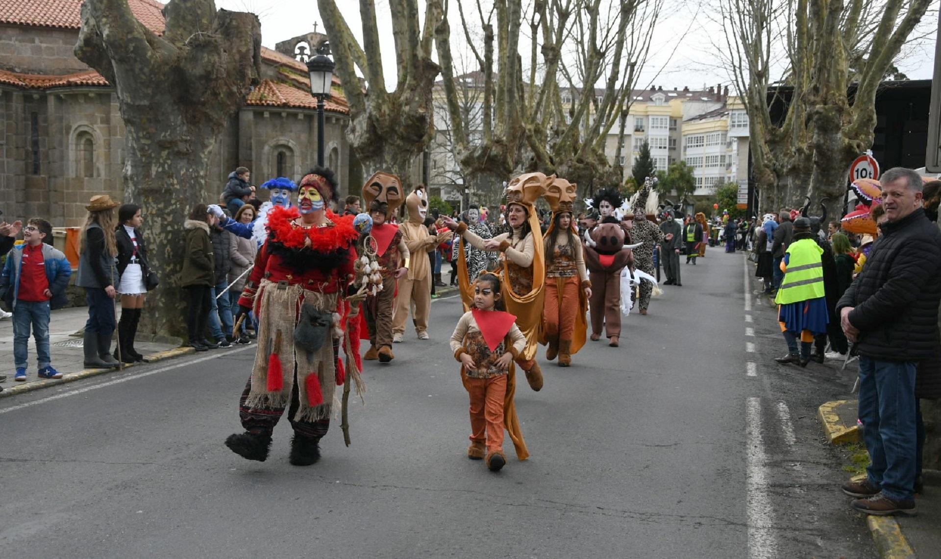 El ‘Entroido pequeno máis grande do mundo’ de Cambre (A Coruña).