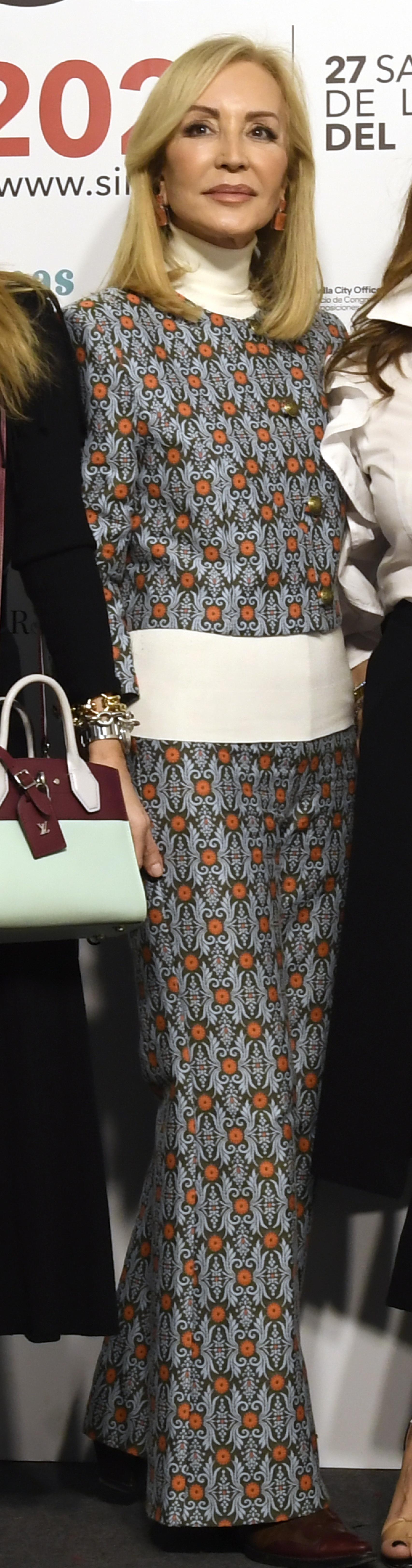 Carmen Lomana con 'outfit' de Himba Collection.