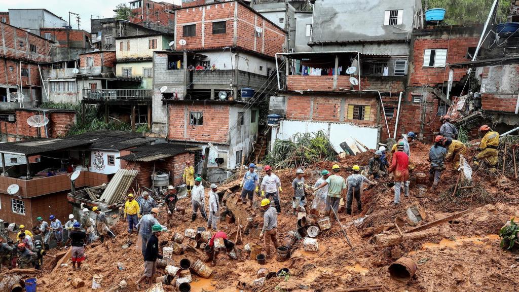 Area de deslizamiento de tierra en el barrio Jardim Paulista, en Brasil.