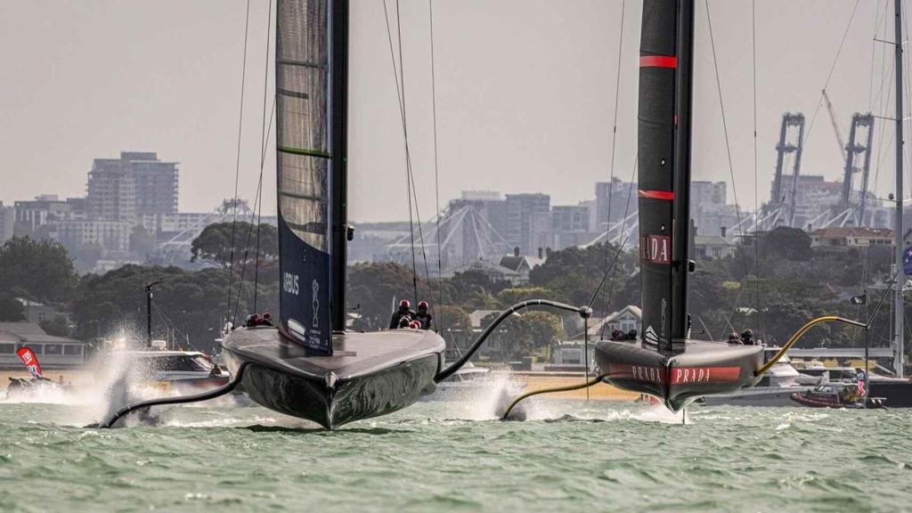 Varios de los barcos participantes en la última Copa América de Vela.