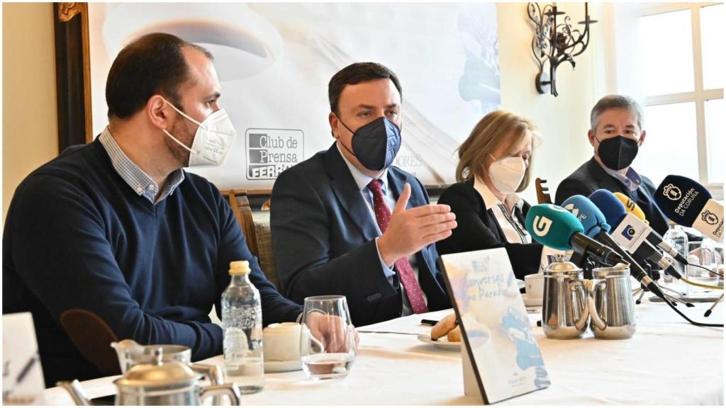 Valentín González Formoso en la Conversas do Parador de Ferrol.