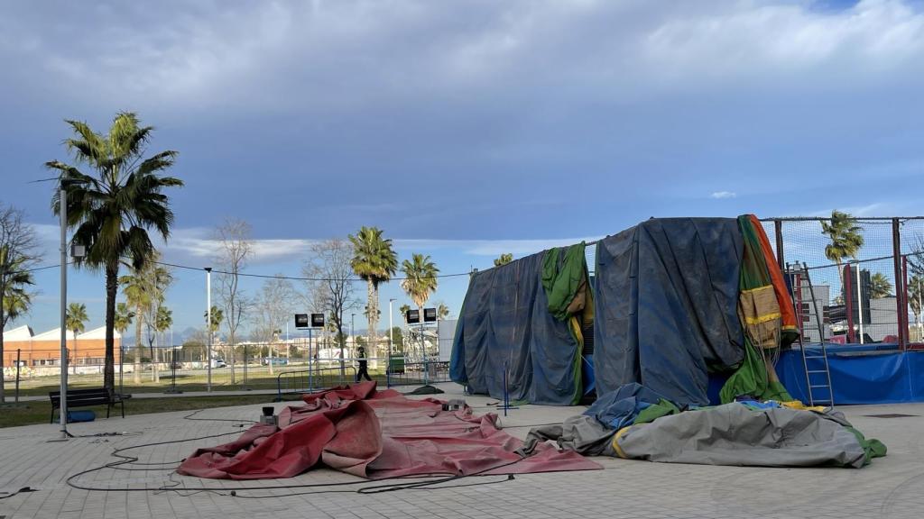 Estado en el que quedó el castillo hinchable tras el suceso de Mislata.