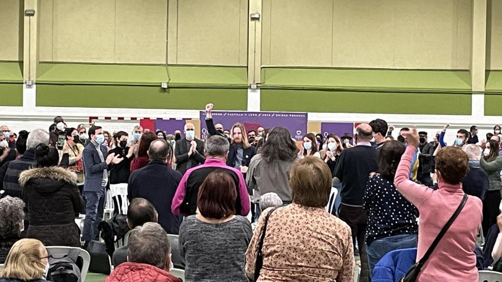 Pablo Fernández al comienzo de su intervención