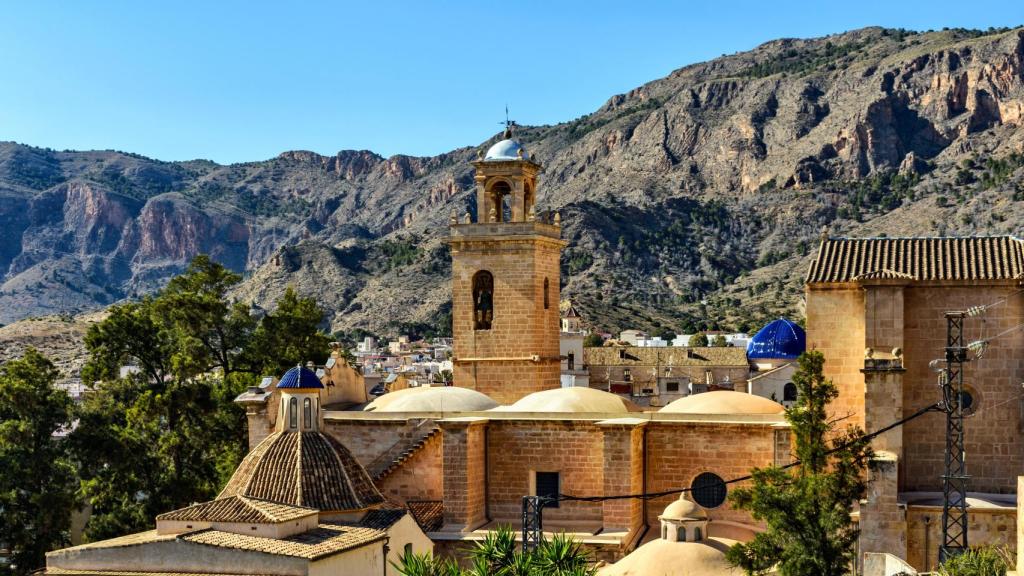 Orihuela, ciudad históricamente más importante de la Vega Baja.