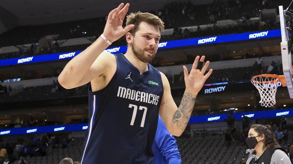 Luka Doncic tras un partido con los Dallas Mavericks