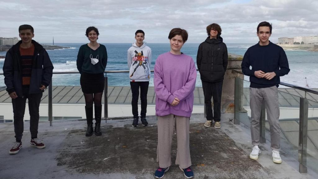 Los seis alumnos del Eusebio da Guarda de A Coruña que crea un satélite.