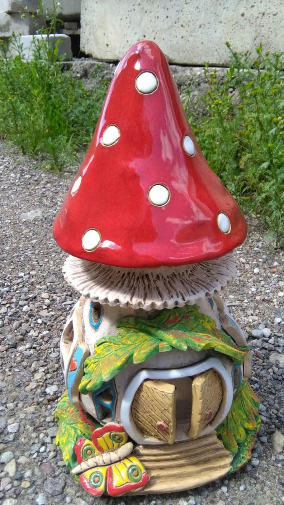 La casita de los pitufitos de Danga.