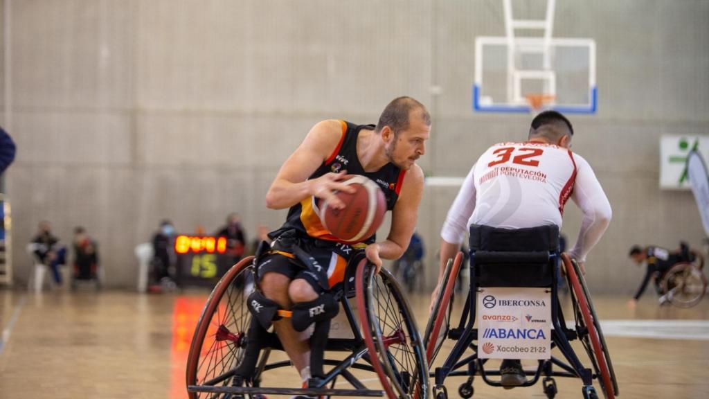 Intratable BSR Amiab Albacete: doble victoria y liderato en la División de Honor