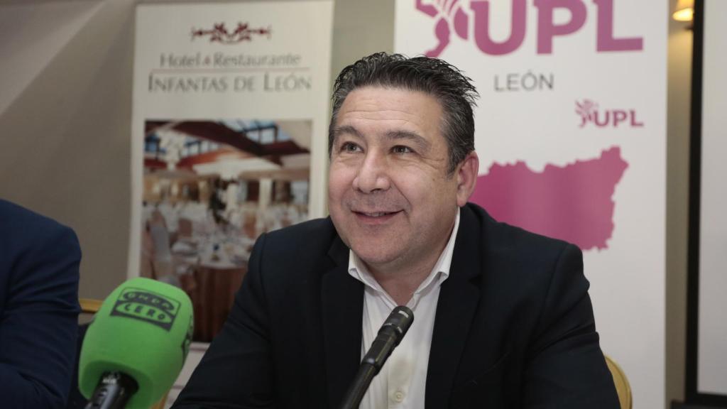 Luis Mariano Santos tras el escrutinio