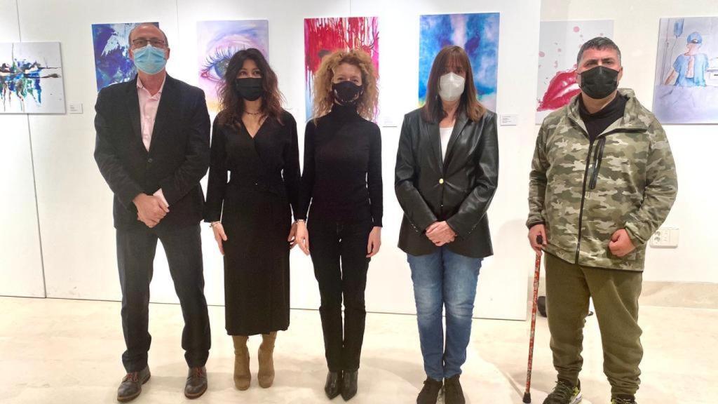 Inauguración de la exposición sobre Cáncer Infantil