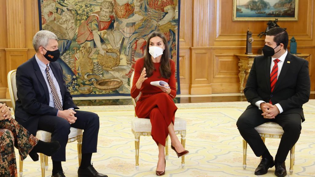 La reina Letizia este martes por la mañana en el Palacio de la Zarzuela.