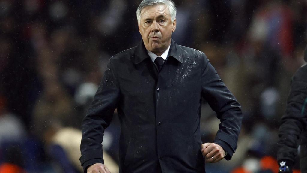Carlo Ancelotti, durante el PSG - Real Madrid