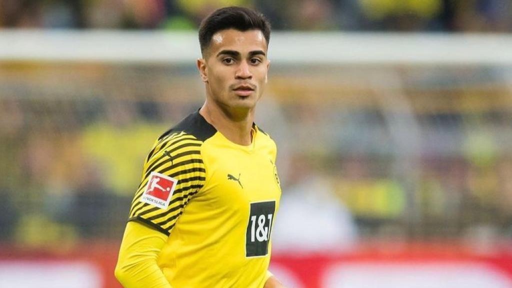 Reinier Jesús durante un partido con el Borussia Dortmund