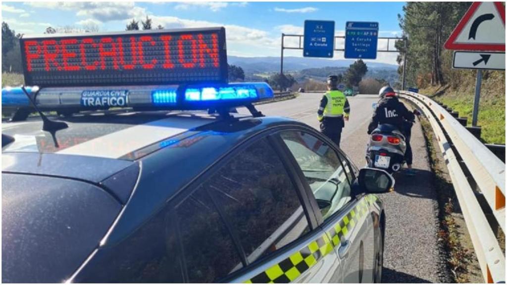 Control de tráfico de la Guardia Civil.