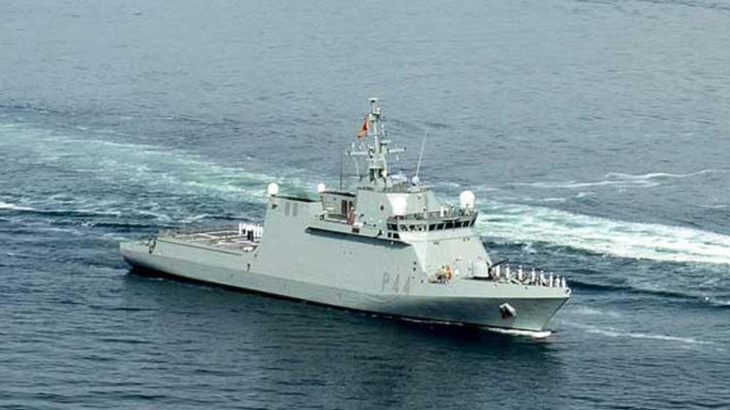 Buque Neptuno de la Armada.