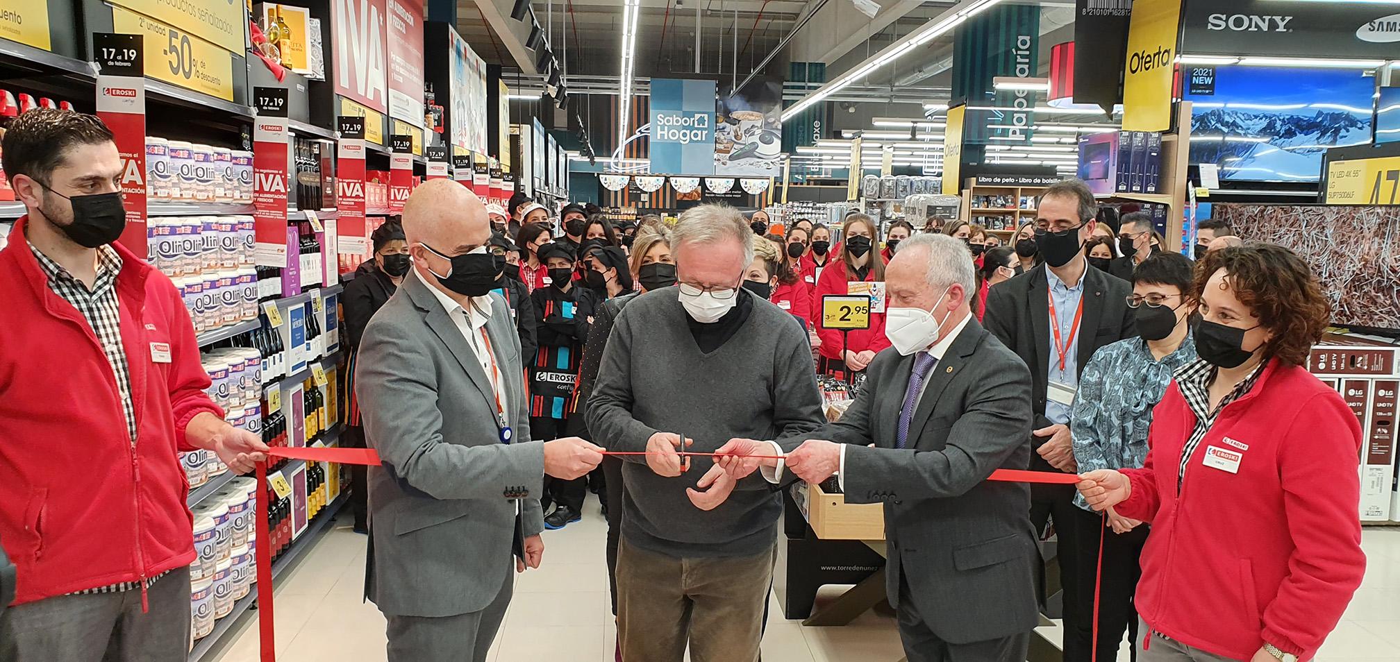 La inauguración del Hipermercado Eroski de A Sionlla (Cedida).