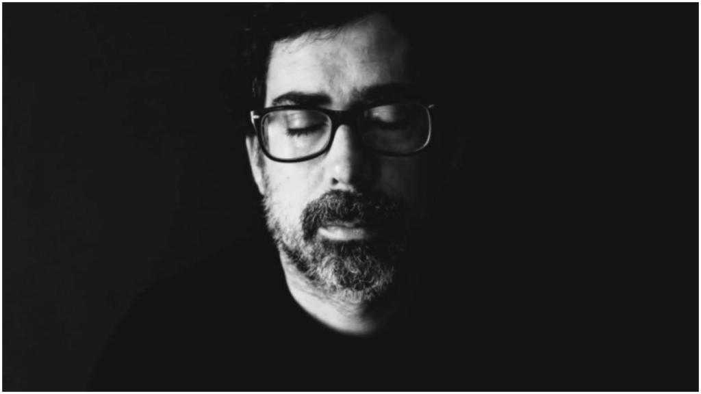 Amaro Ferreiro presenta mañana su último trabajo en la Sala Room de Ferrol