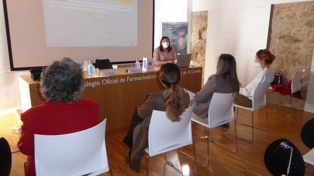 Presentación de la guía ‘Tu farmacia TEAtende.