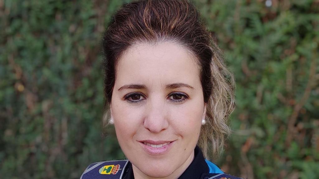 Una Policía Local de Carballo (A Coruña) salva la vida a un niño de seis años