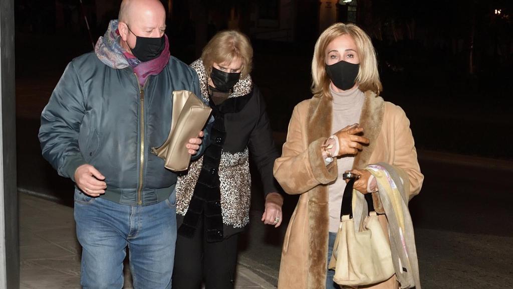 Carmen Janeiro junto a su madre, Carmen Bazán, en una imagen de archivo fechada en diciembre de 2021.